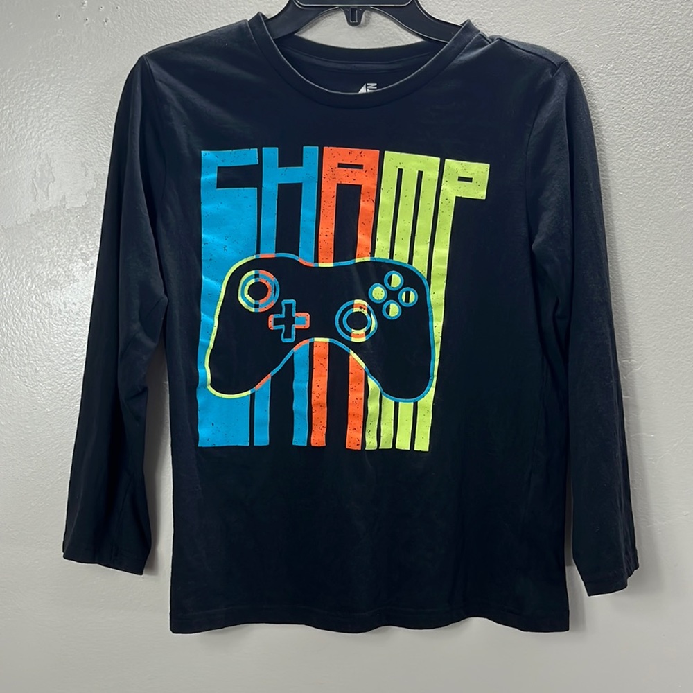 ADTN Gamer champ black long sleeve T-shirt size L